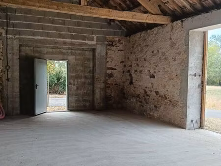 local à louer 60 m2