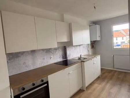 t1 meublé rénové 40 m² avec balcon – vesoul
