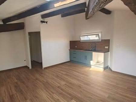 t2 60m² pépieux (11700) – grande terrasse sans vis-à-vis