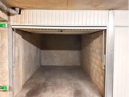 location box sauveur tobelem