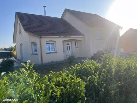 maison - 6 pièces - 135 m²