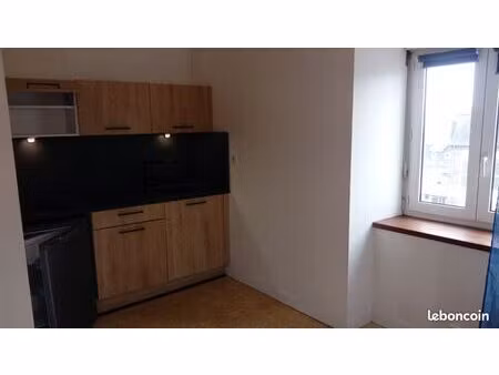à louer très bel appartement au centre-ville de lannion