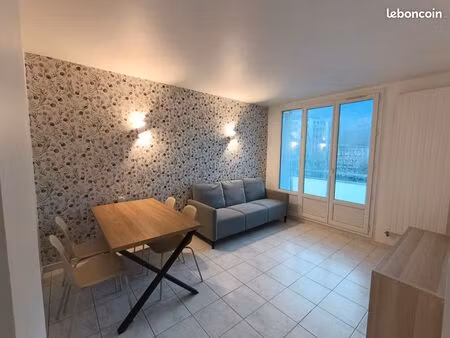 t2 meublé 42 m² – parking – ascenseur – résidence sécurisée – le pont-de-claix