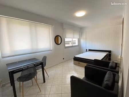 appartement meuble et parking