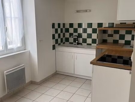 appartement à louer trainou centre bourg