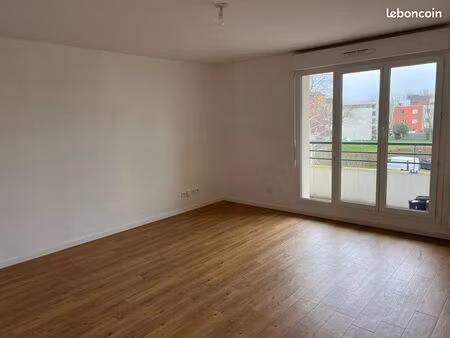 appartement t2 bis