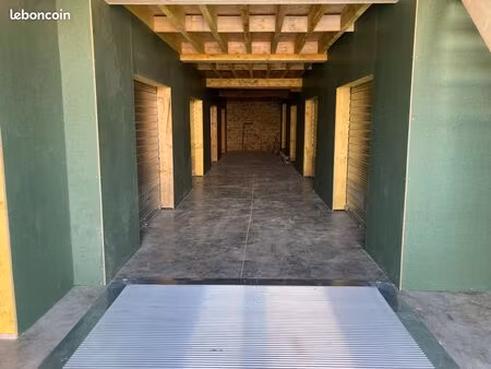 location box /garage