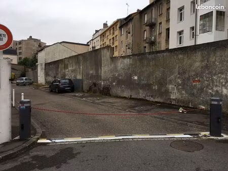 a louer parking privative metz queuleu