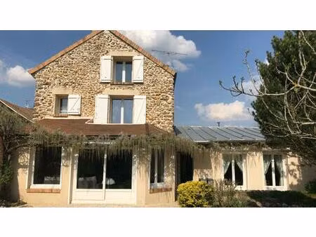 maison - 152m ²