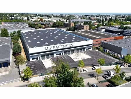 location entrepôt le blanc mesnil 93150 2149m²
