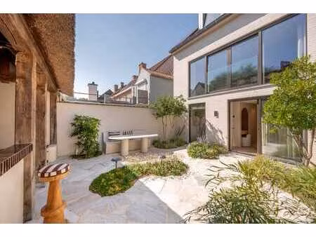 luxe  confort  bref une magnifique maison rénovée au cœur d