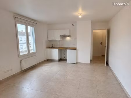 studio rénové avec parking – toulouse bonnefoy