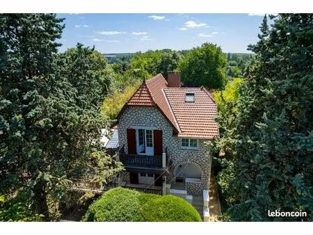 maison bourgeoise 138m2 avec piscine