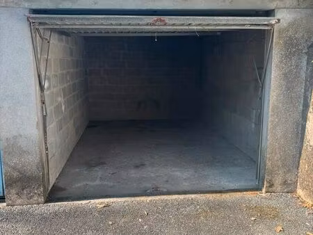 a vendre garage - quartier gare / la fayette