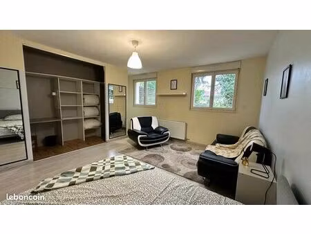 maison 195m² + terrasse + terrain constructible 900m² – voivres-lès-le-mans⁠