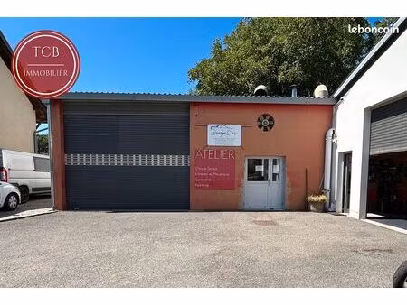immeuble 4 pièces 259 m²