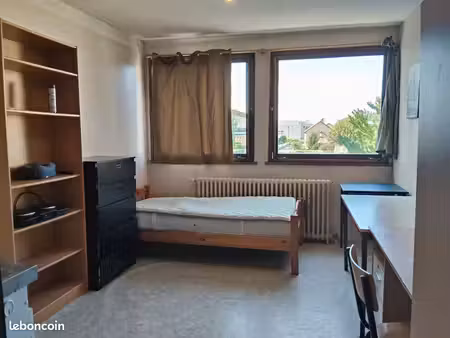 loue studio a saint julien les villas