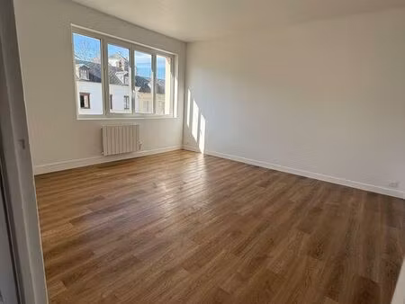 appartement 60m² bolbec - rénové récemment