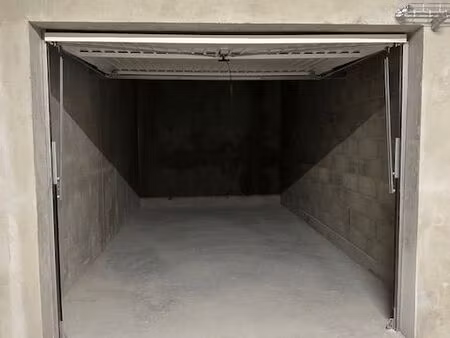 garage