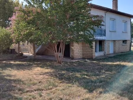 maison avec jardin a louer a lalinde
