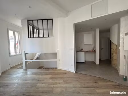 location meublée - appartement t1bis - entièrement rénové - jardin public