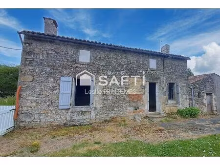 ensemble immobilier à rénover sur plus de 3 000 m² de terrain