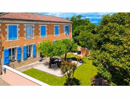 maison à vendre 7 pièces ayzieu (32)