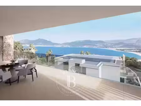 appartement de 4 pièces de luxe en vente à porticcio  corse