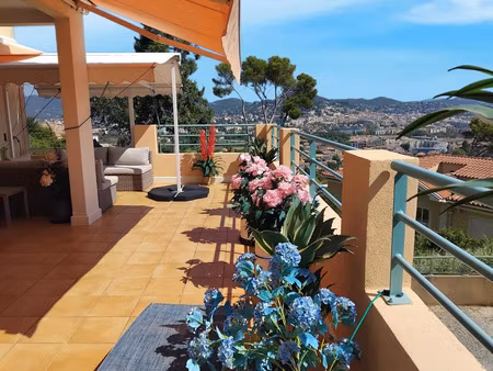 vente appartement 4 pièces 98 m² hyères (83400)