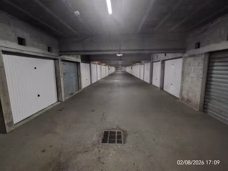 vente parking 13 m² à valence (26000)  14 000 €