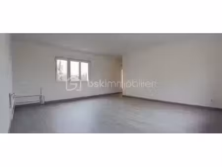maison de 65 m² à destry