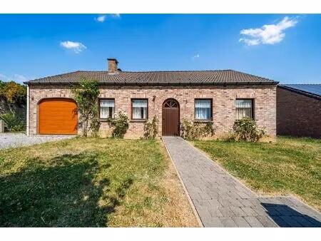 maison à vendre à rue des acacias 27a velaine-sur-sambre (vbe52165)