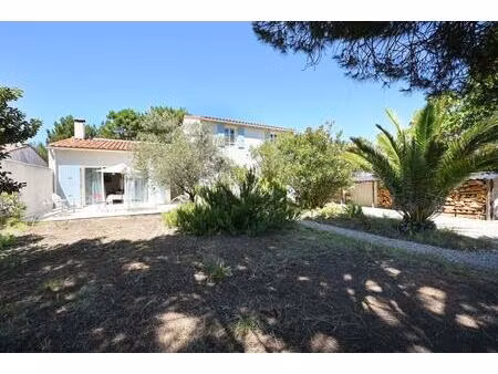 vente maison 5 pièces 145 m² ars-en-ré (17590)
