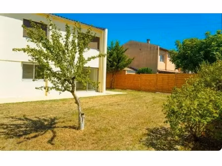 location maison 4 pièces à libourne (33500)  1 170 €
