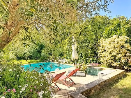 villa à vendre à valbonne-villeneuve loubet dans un domaine privé