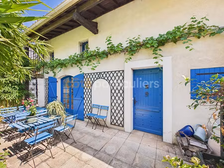 vente maison 6 pièces 201 m² à bordeaux (33000)  599 900 €