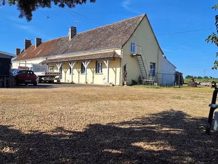 vente maison 8 pièces 202 m² à noyant-villages (49390)  149 900 €
