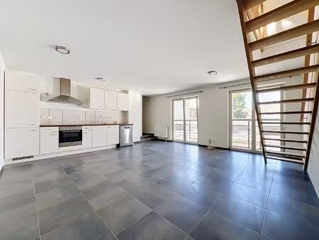 appartement à louer à rue de l'epinette 20 tournai (vbe52236)