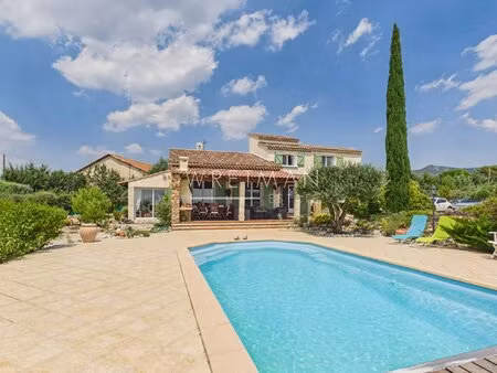 villa vue panoramique - aups