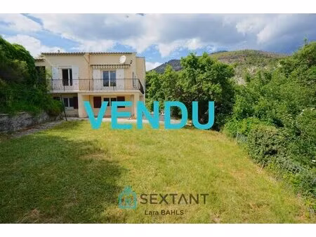 en vente maison 95 m² – 250 000 € |castellane