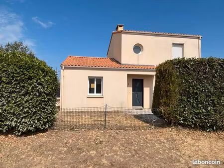 maison 115m² 4 chambres sur jardin de 648m²