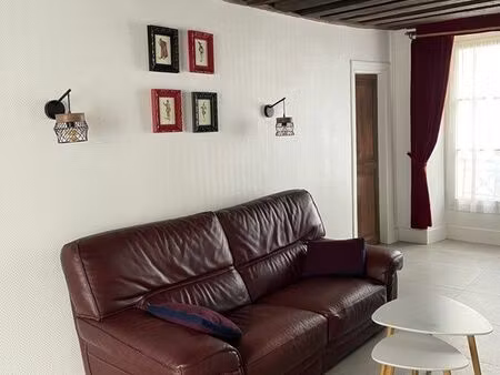 location 3 pièces paris 4 - le marais