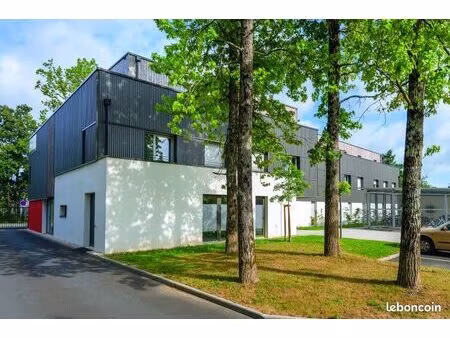 studio 1 pièce 20 m²