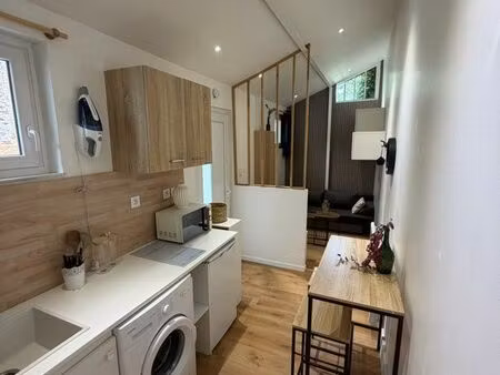 studio 15 m² – maison indépendante – croix-rousse – métro hénon