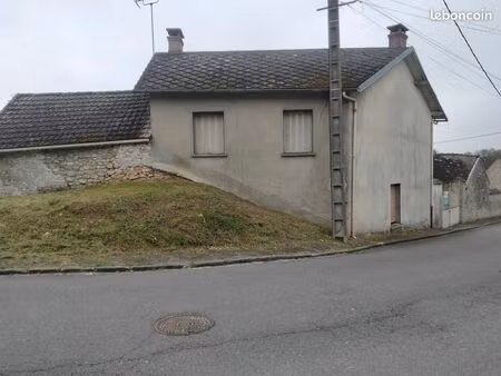 maison 1 pièce 114 m²