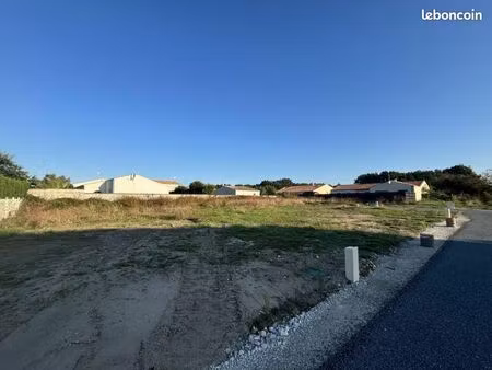 terrain 300 m² le bignon