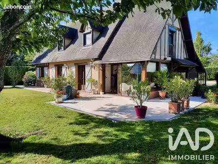 maison 5 pièces 157 m²