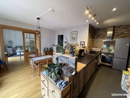 appartement 5 pièces 107 m²