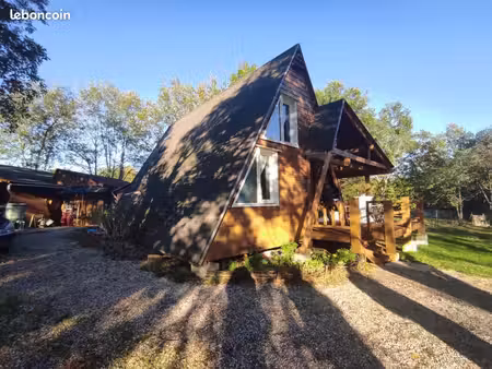 chalet 6 pièces 90 m²