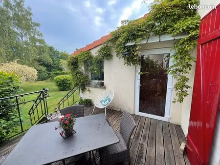 maison 8 pièces 246 m²